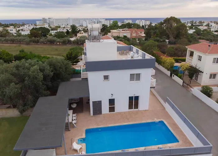 Ruby Nissi ヴィラ *