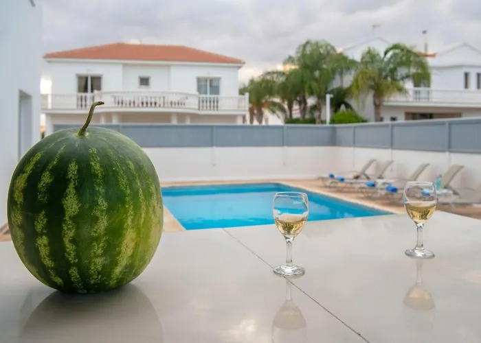 Ruby Nissi ヴィラ アヤナパ